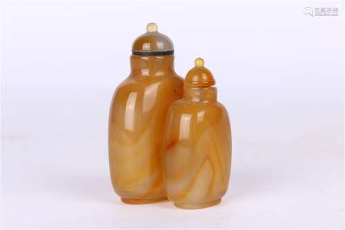 Old Agate Conjoined Snuff Bottle ,Qing Dynasty