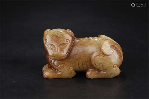 Old Collection.Animal-shaped Hetian Topaz Piece