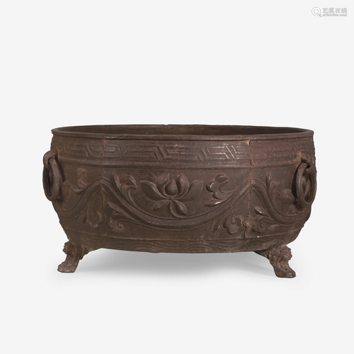 A massive Chinese cast iron basin, Ming dynasty