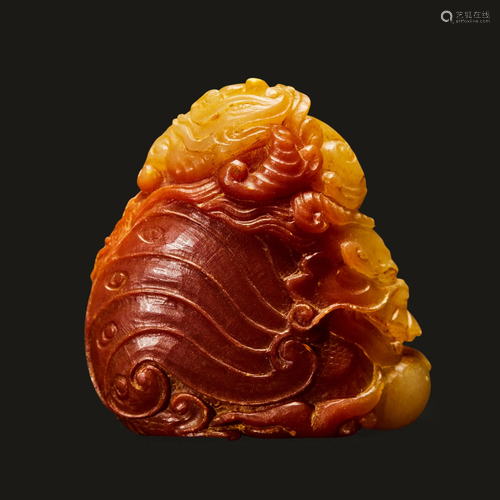 A finely-carved Chinese small yellow and russet