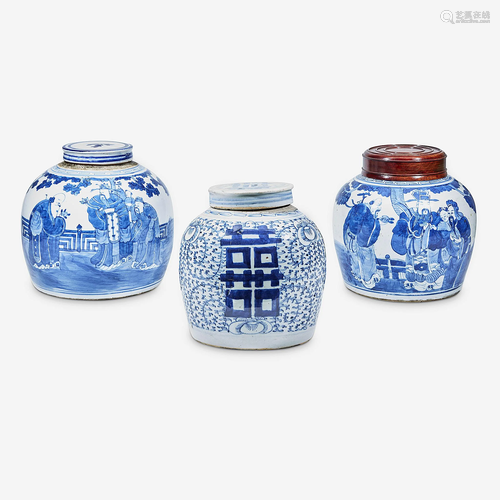 Three Chinese blue and white-decorated porcelain jars,