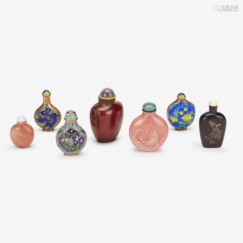 A group of seven assorted Chinese snuff bottles,