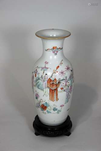 Porzellanvase, Familie Rose, Qing-Dynastie, China, 19. Jh., polychrome Überglasur, figürliche Sze