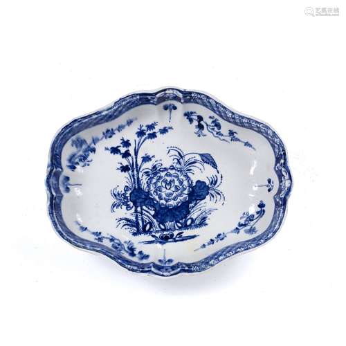 Porcelain oval shaped serving dish English, late 18th Century decorated in underglaze blue in the