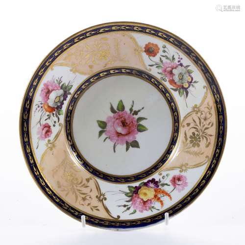 Coalport plate circa 1815, with hand painted decoration of flowers, unsigned, 21cm
