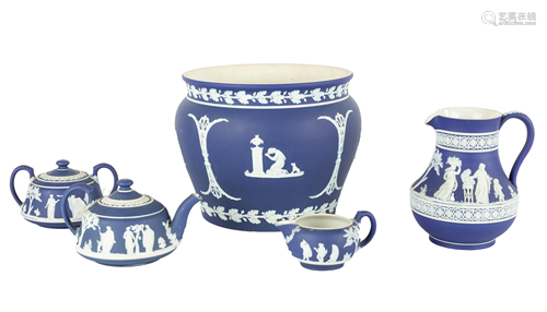 (5) Wedgwood Porcelain