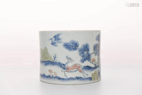 An Under Glaze Pine&Deer Pattern Porcelain Brush Pot