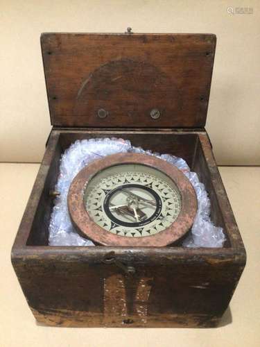 AN AMERICAN JOHN.E.HAND AND SONS COMPANY MILITARY GIMBAL/COMPASS TYPE P.E.X U/5 IN ORIGINAL BOX