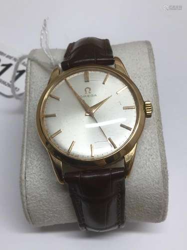 A GOLD PLATED 1960'S GENTS OMEGA WATCH MANUAL WIND WITH HIRSCH STRAP