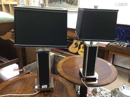 A PAIR OF CHROME AND BLACK METAL SQUARE COLUMN MODERN LAMPS 82CM