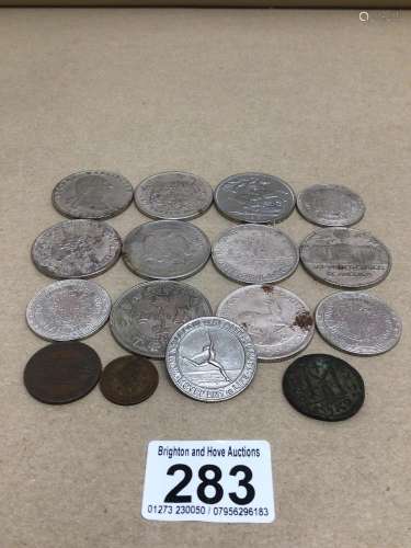 A QUANTITY OF MAINLY REPRODUCTION CHINESE COINS