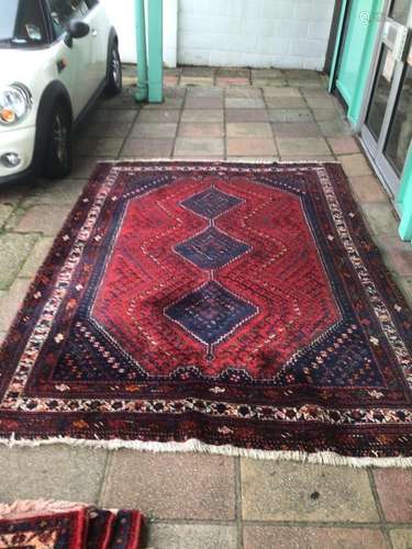 A VINTAGE WOOL RUG FROM IRAN 288 X 200CM