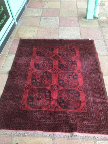 A VINTAGE AFGHAN RUG/CARPET 85 X 52