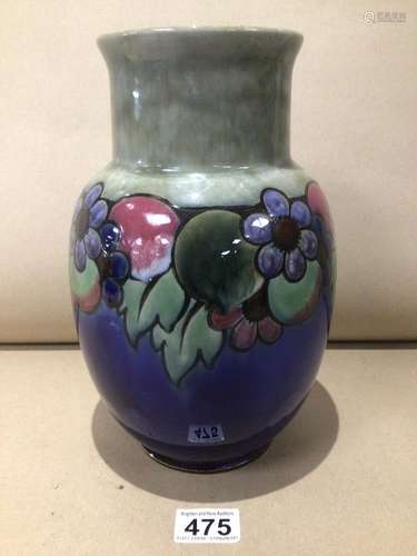 A ROYAL DOULTON GLAZED STONEWARE VASE WITH FLORAL DECORATION BY ADATOSEN 27CM