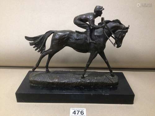 A BRONZE GROUP RACEHORSE AND JOCKEY ON SLATE 30CM