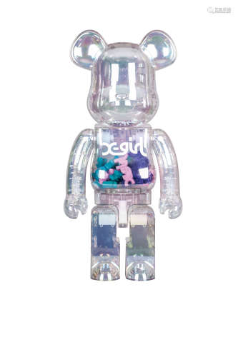 2019 年作 BE@RBRICK X X-GRIL 初代 白色  BE@RBRICK X-GRIL First Edition ,2019