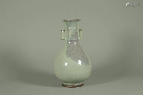 A JUN WARE PORCELAIN BOTTLE WITH PURPLE SPOTS