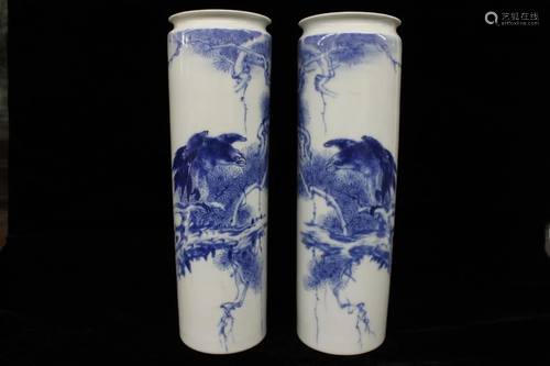 Chinese Blue and White Porcelain Vases,Mark