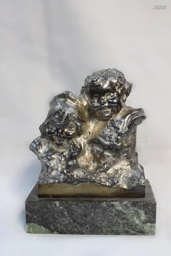 Bronze of 2 Girls 