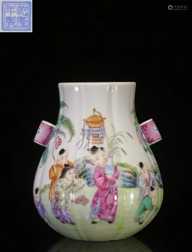 Republican Chinese Famille Rose Porcelain Vase