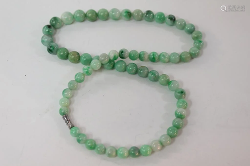 Chinese Jadeite Beads Necklace