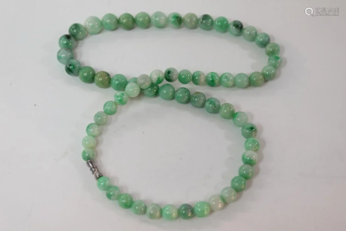 Chinese Jadeite Beads Necklace