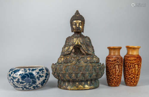 Set Chinese Bronze Buddha & Porcelain