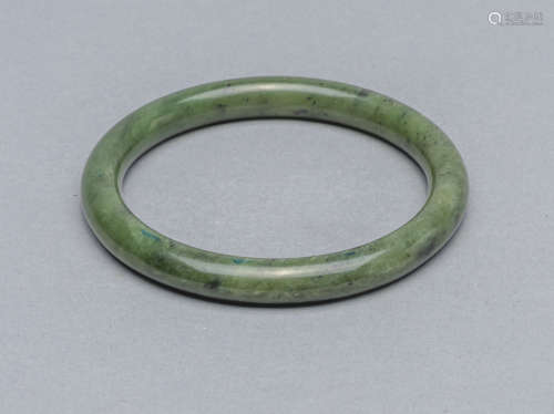 Chinese Old Spinach Jade Bangle