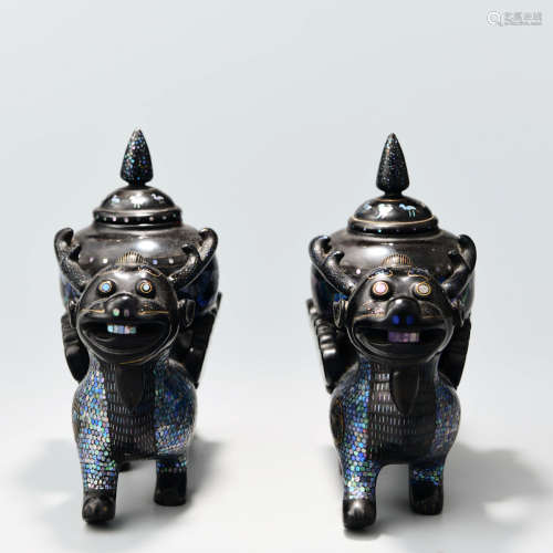 A PAIR OF QILIN SHAPED LUODIAN VASE