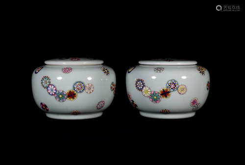 Pair Famille Rose Chess Box Jiaqing Style