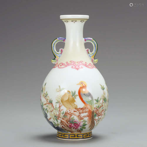 CHINESE FAMILLE ROSE PORCELAIN VASE MARKED