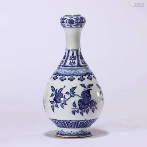 CHINESE BLUE WHITE PORCELAIN VASE