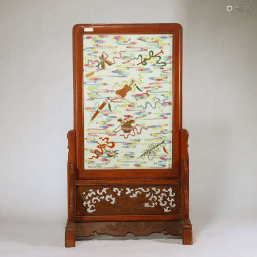 CHINESE FAMILLE ROSE PORCELAIN TABLE SCREEN