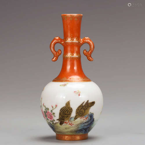 CHINESE FAMILLE ROSE PORCELAIN VASE MARKED