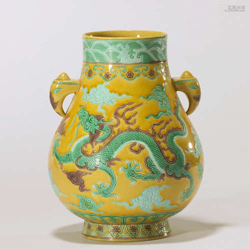 CHINESE YELLOW GROUND GREEN DRAGON PORCELAIN VASE