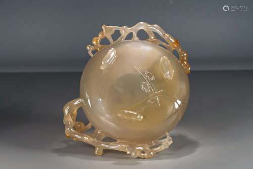 CHINESE AGATE CARVED WATER COUPE