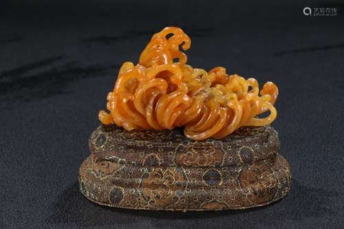 A Tianhuang Stone Bergamot Ornament