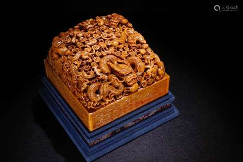 A Tianhuang Stone Dragon Carved Seal