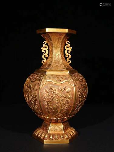 A Gilding Floral Vase