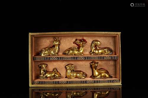 Set Of Gilding Beast Carved Paperweights