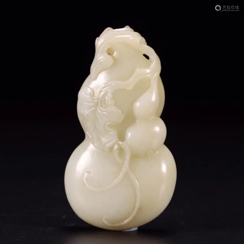 Hetian Jade Happiness and Position Double Gourd Vase