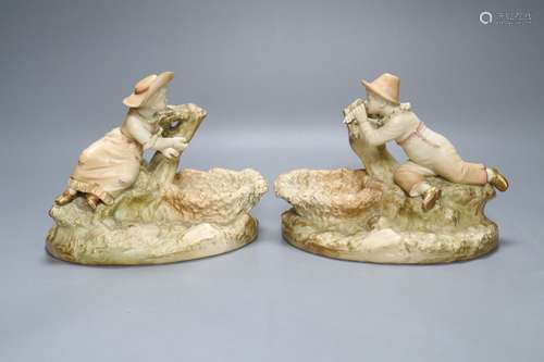 A pair of Worcester James Hadley blush ivory figural dishes, height 15cmCONDITION: Male - his hat