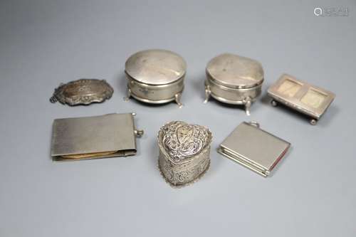 A group of small silverwares etc, including: - a stamp case- a double stamp box, Birmingham 1905,