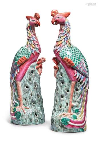 A Large Pair of Chinese Export Famille-rose Figures of Phoenix Birds, 20th Century | 二十世紀 粉彩鳳凰擺件一對