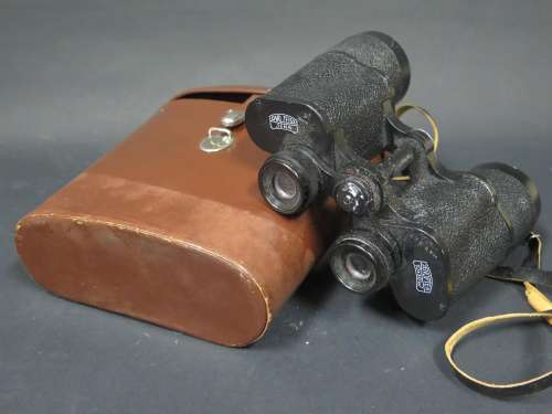 A Pair of Carl Zeiss Jenoptem 7x50 Binoculars, no. 4595752