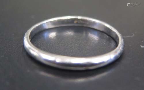 A Platinum Wedding Band, size O, 3.1g