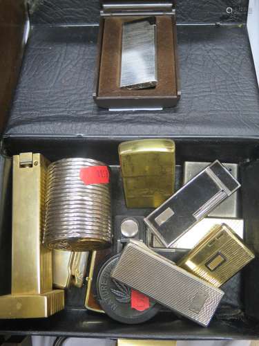 A Collection of Lighters including RONSON table lighters, IC Calculighter etc.