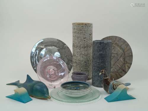 A mixed group of studio ceramics, glass, and objects, to include a pair of cylindrical studio