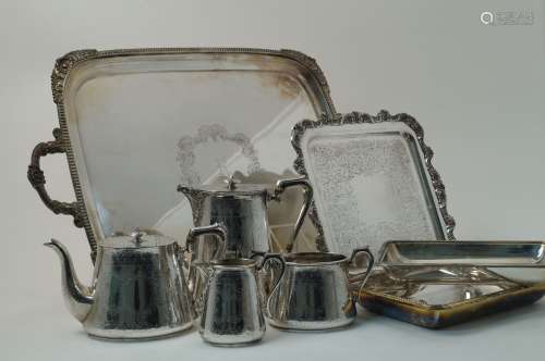 A large twin-handled silver plated drinks tray by Walker & Hall, Sheffield, c.1900, of rectangular