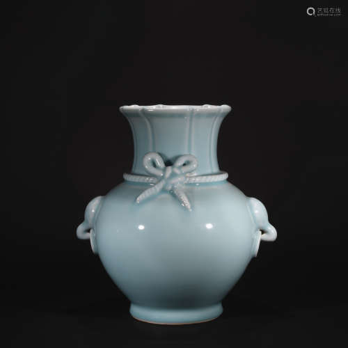 A Sky blue glaze flowers opening goblet